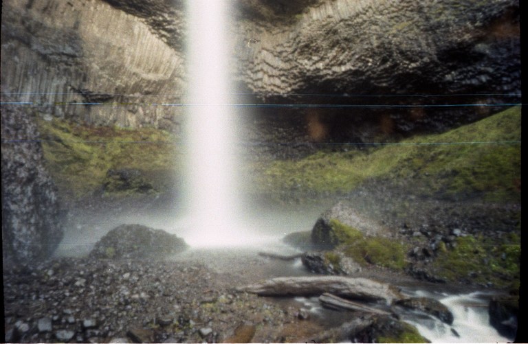 11787964055_903099074e_h