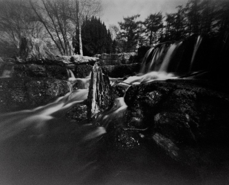 Camera: Pinhole 4x5 (Horseman 120 roll back fitted) Film: Foma 100 Dev: Rodinal 1+ 50 9mins awareofthevoid.com www.facebook.com/AwareOfTheVoid Development details on FilmDev