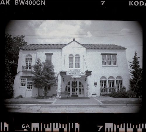 Jon Dewitt Sisters Tea House Fenton Mo