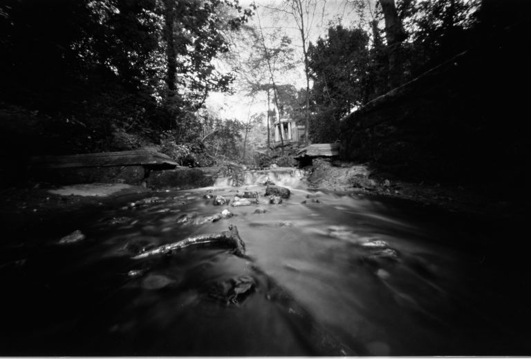 Pinhole_6x8_foma100_1+10025